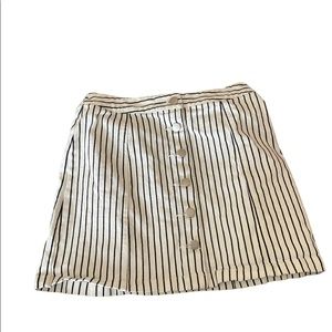 En Crème Black and White Striped Denim Skirt with Buttons size Medium